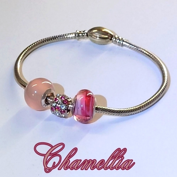 💯% AUTHENTIC CHAMELLIA ITALY 925 CHARM BRACELET W/ 3 CRYSTAL CHARMS. - Picture 2 of 12